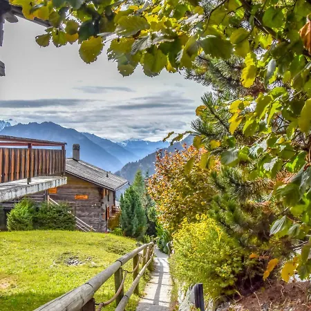 Summit Rez Apartman